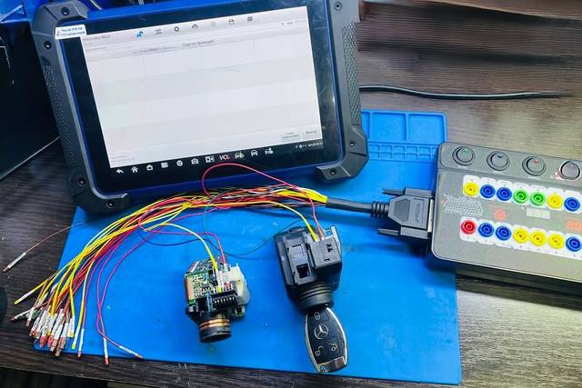 Tabletă de diagnostic auto